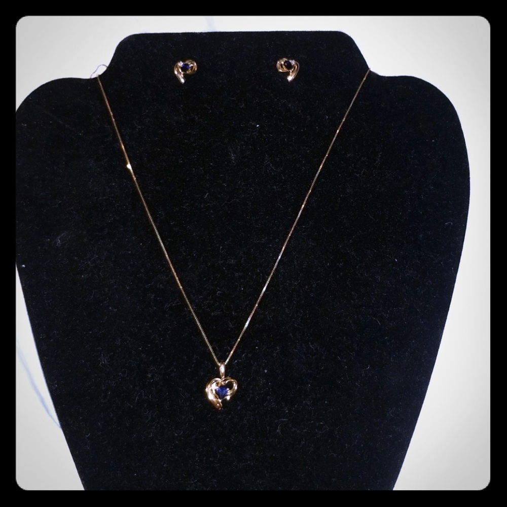 14k yellow gold necklace and earrings with sappire